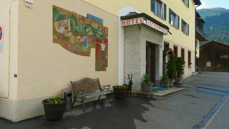 Hotel Kistenpass Breíl Екстериор снимка