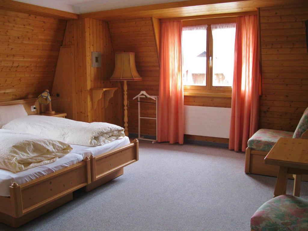 Hotel Kistenpass Breíl Стая снимка